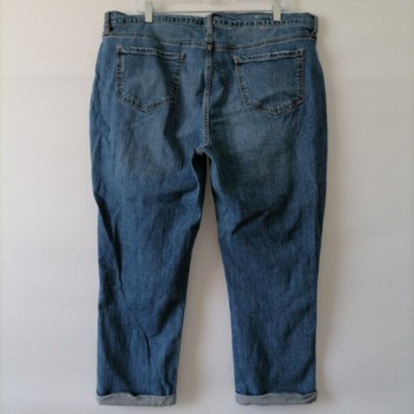 Old Navy Womens Blue High Rise Distressed The Sweetheart Straight Jeans Size 16 - Picture 2 of 8